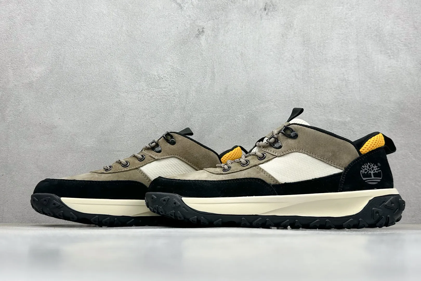 🐲💰 480 support store Timberland/Timberland outdoor low-top casual shoes series Guangdong factory quality original box original packaging 25ss new fashion trend matching The fabric is made of Italian 🇮🇹 top matte fine-grained cowhide with anti-odor and anti-corrosion genuine leather latex insoles to give you a perfect wearing experience. High-quality and durable, a must-have for sportsmen, specializes in not looking handsome, high-quality and first-class foot feel Item number: A42EW997 Size: 39 40 41 42 43 44
